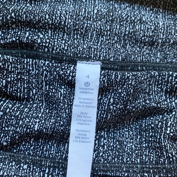 lululemon tight stuff tight II size 4 - Picture 7 of 8
